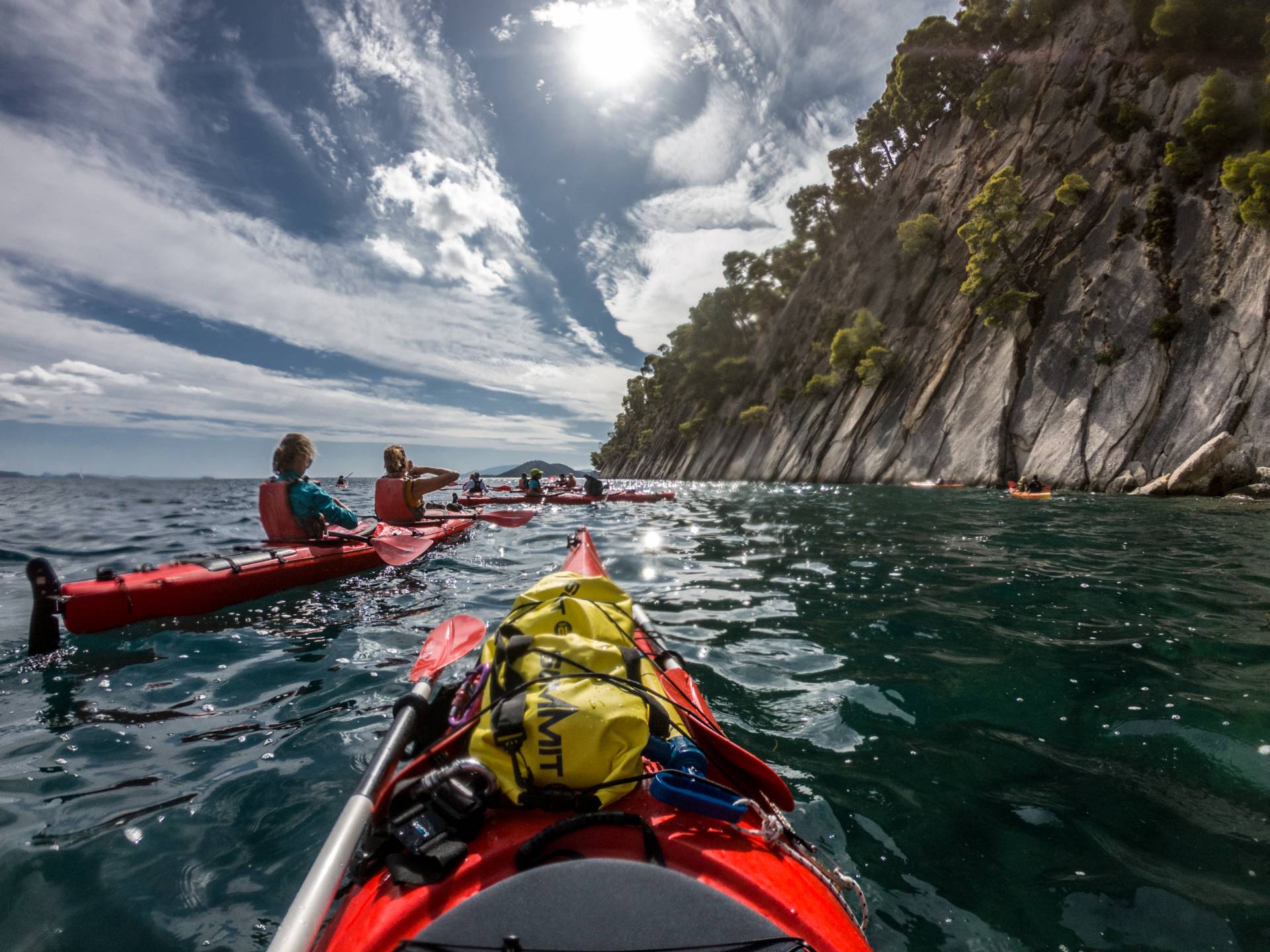 Sea Kayak στον Μικρό Γυαλό στη Λευκάδα | Unlimited Adrenaline