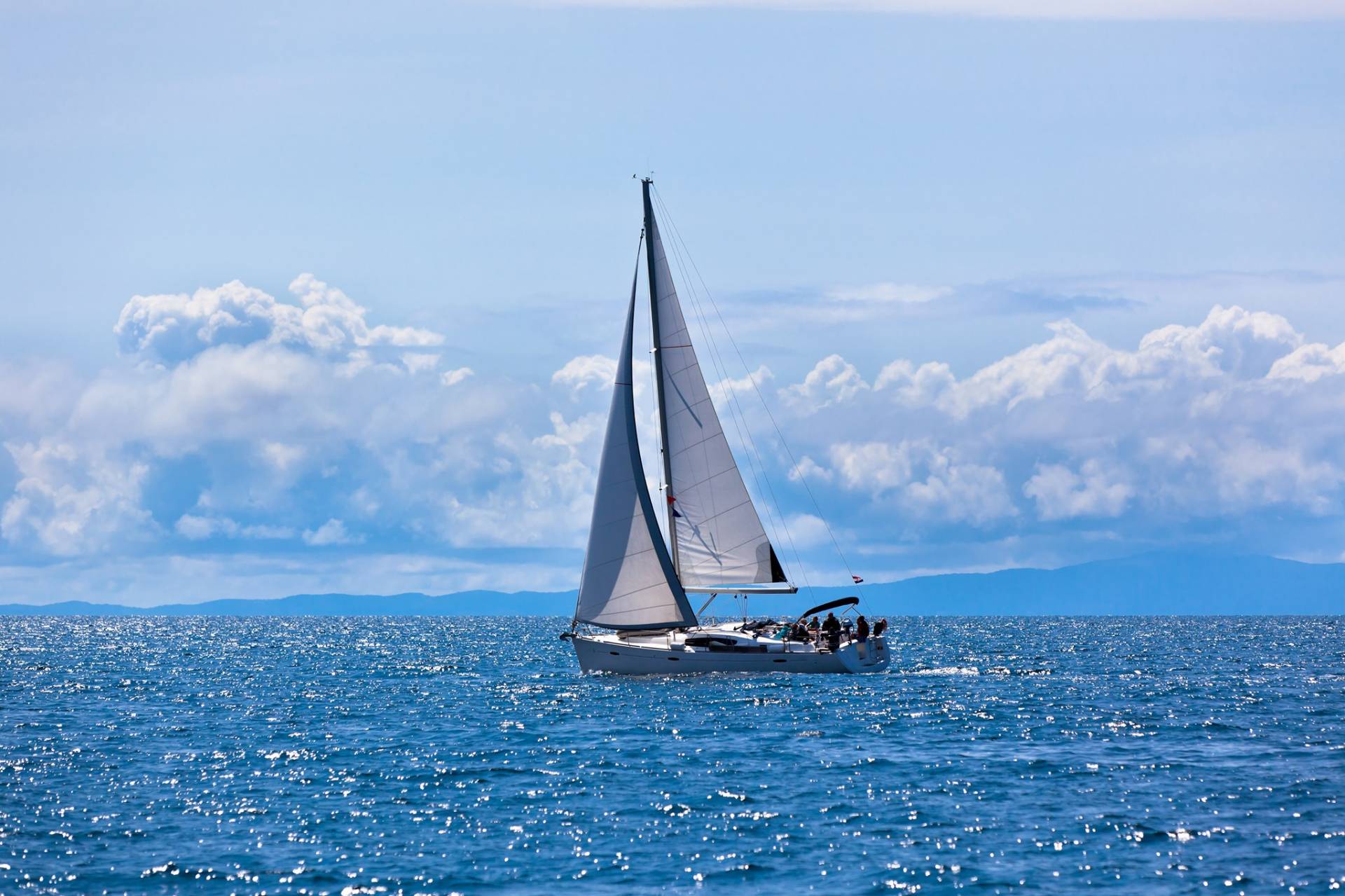 south sea sail yachting